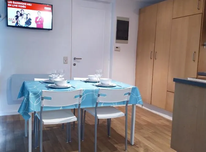 21 Apartment Rochefort